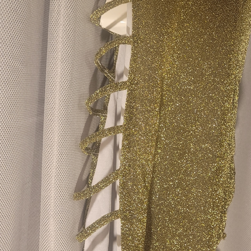 Dres - Picture 3 of 3